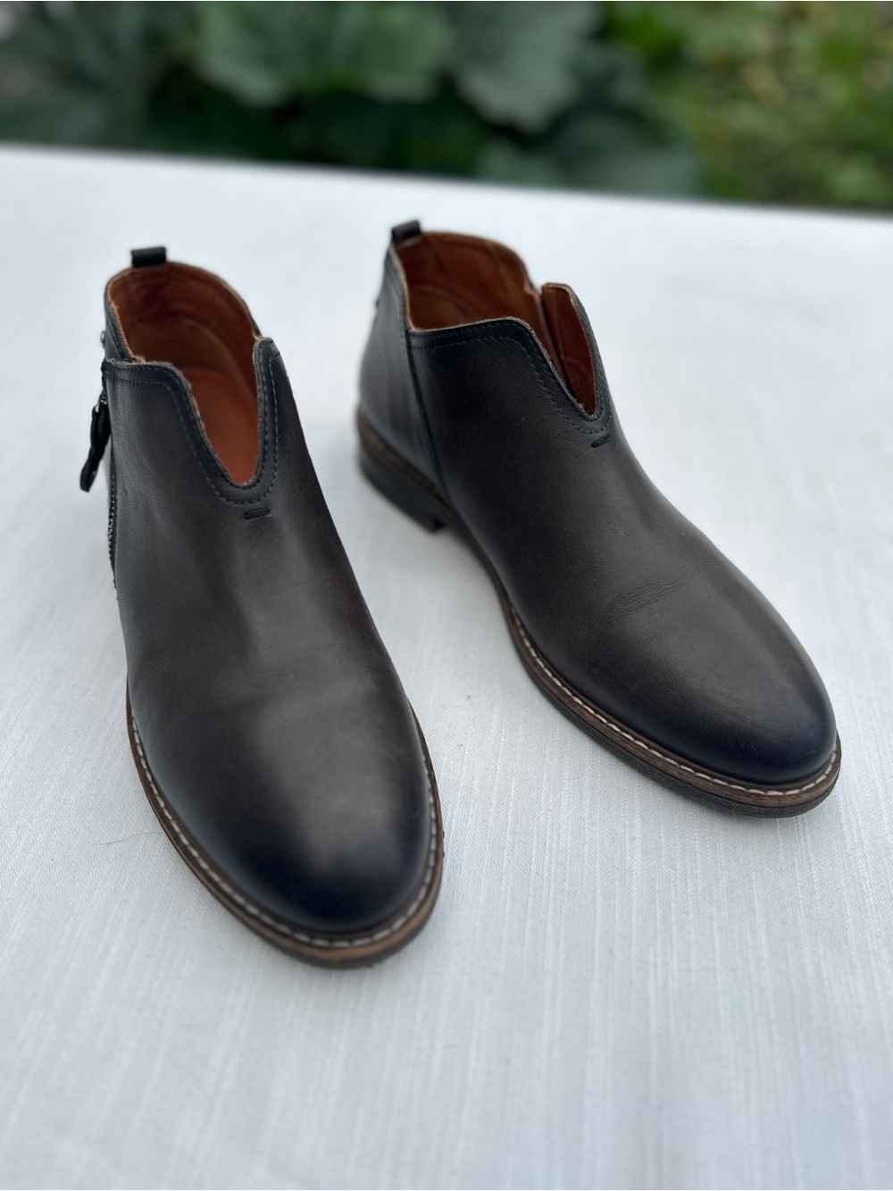 Pikolinos Black Leather Side Zip V-Cutout Ankle Booties EU 42 US 11.5-12